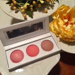 RealHer blush trio